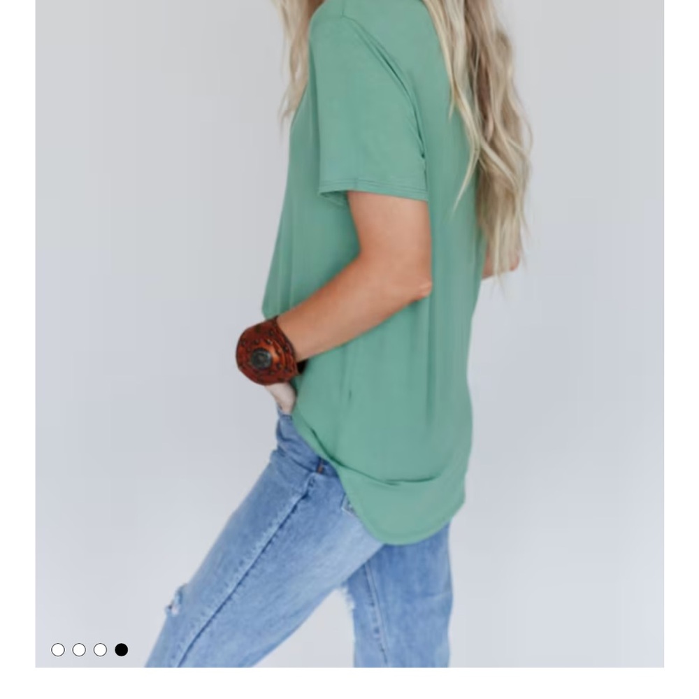BRAND NEW scoop neck bralette tee high low design in Sage